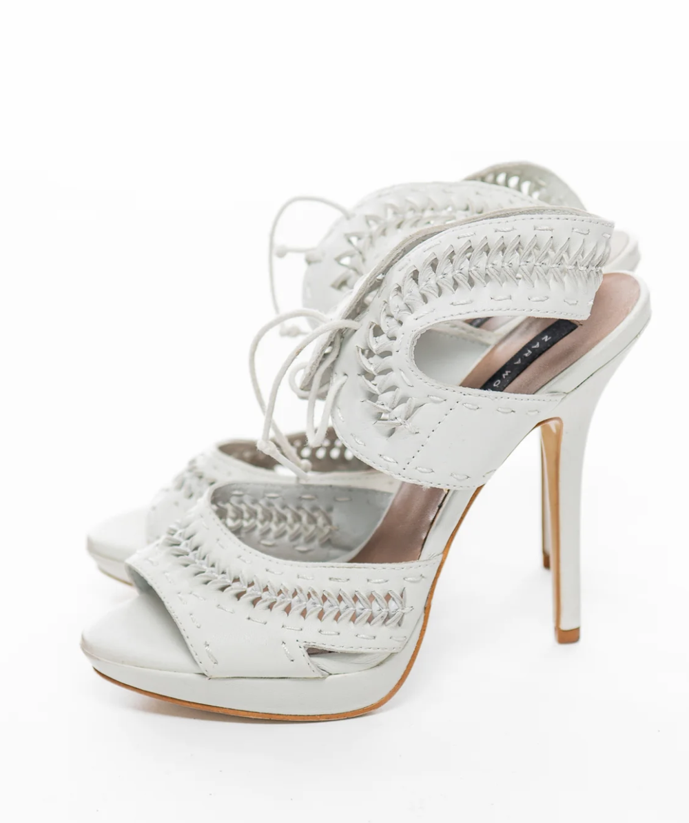 ☆ドイツ発*ZARA*新作*WOVENヒールミュール/WHITE☆ Zara Woven Lace Up Sandals in White — UFO No More